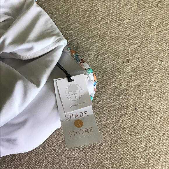 Shade & Shore Women's Plunge Front High Leg One Piece Swimsuit Sz. Lrg NWT - Picture 9 of 11